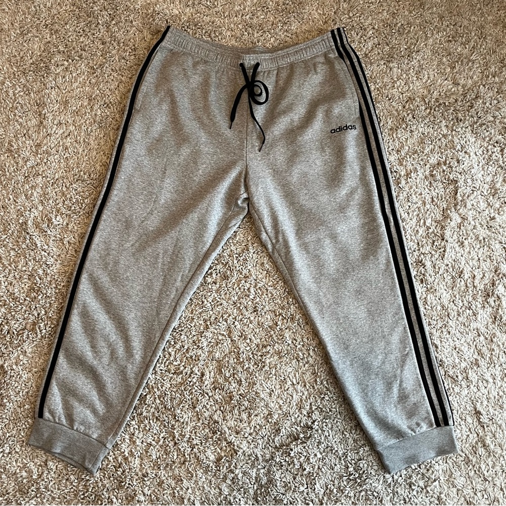 Adidas Sweatpants EUC 2XL